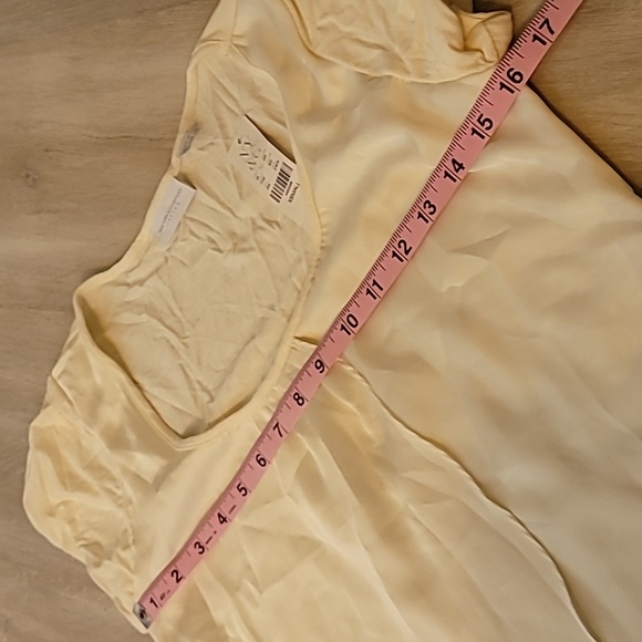 NWT NY&C blouse size XS - Picture 5 of 6